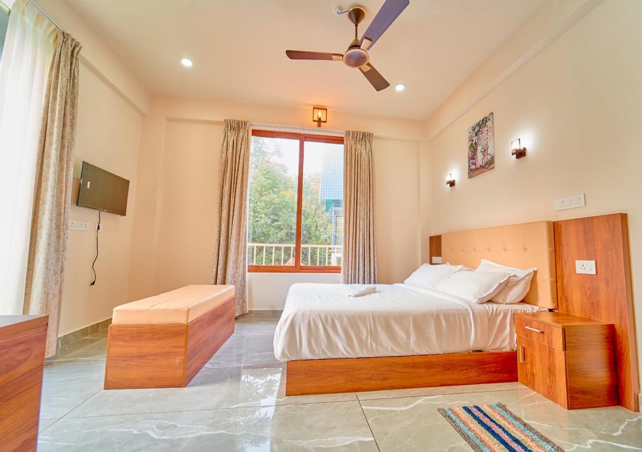 Glen Castle Vagamon Pool Resort By Voye Homes 外观 照片