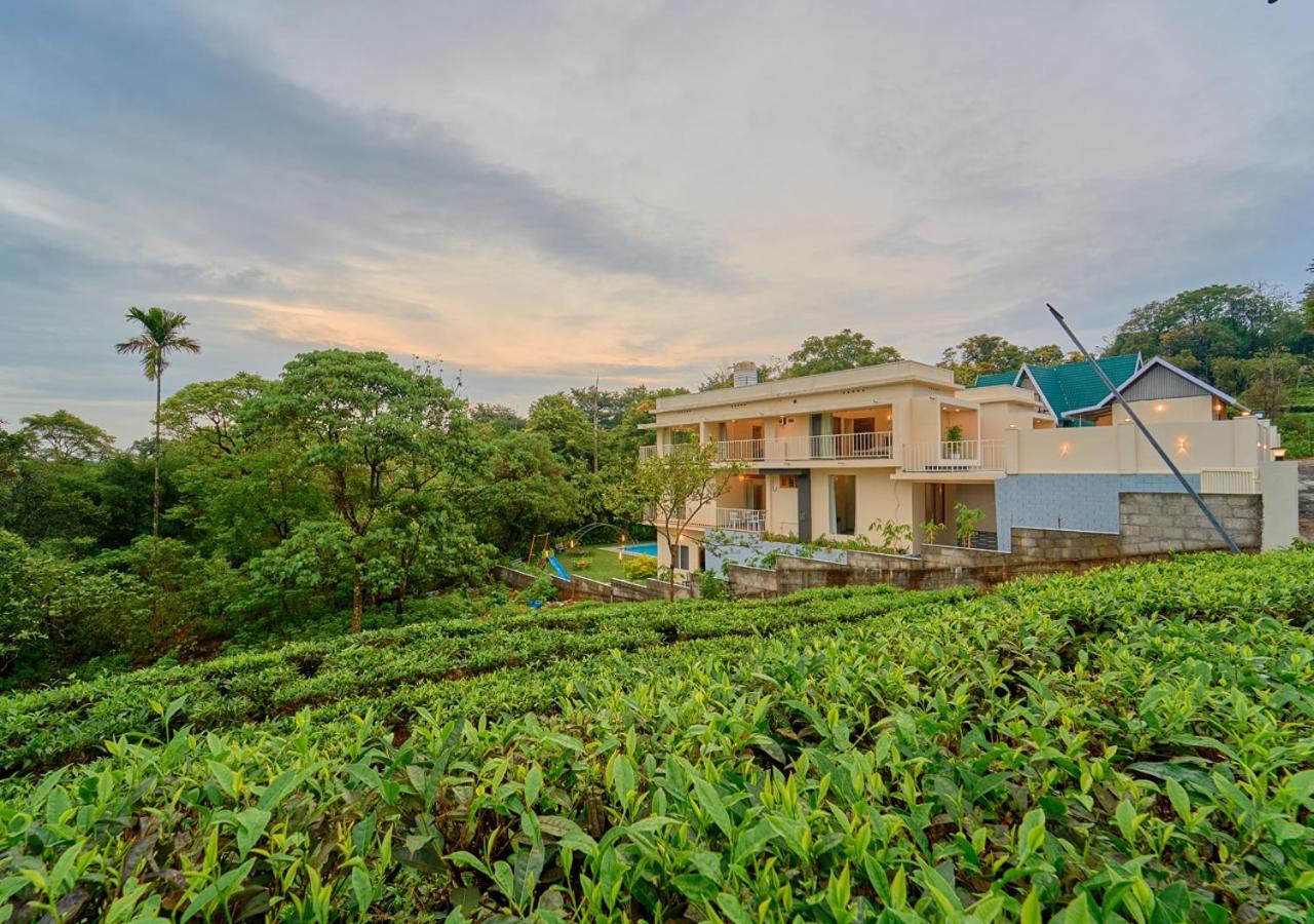 Glen Castle Vagamon Pool Resort By Voye Homes 外观 照片